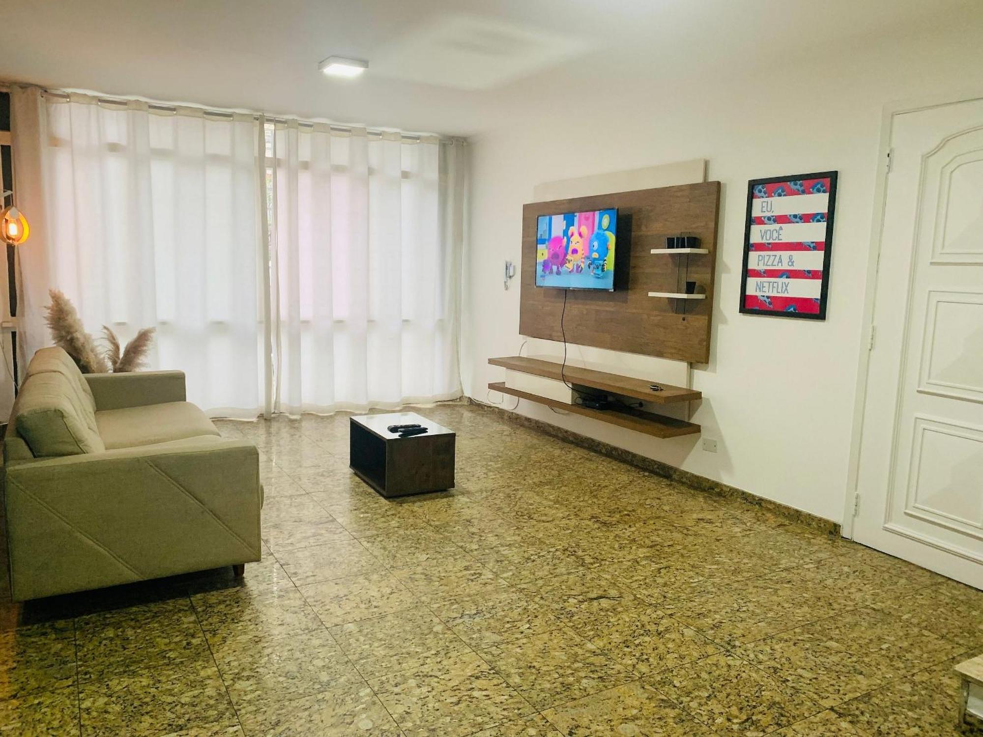 Casa de férias Sobrado Amplo *